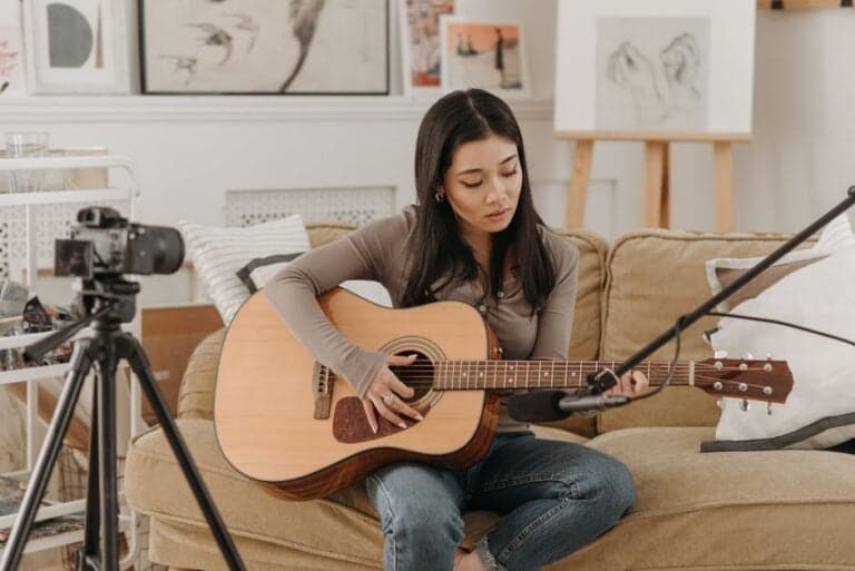 How to Use Copyrighted Music on YouTube: Legal Guide