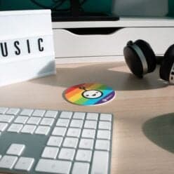 Music for Gaming YouTubers: Best Tracks & Tips